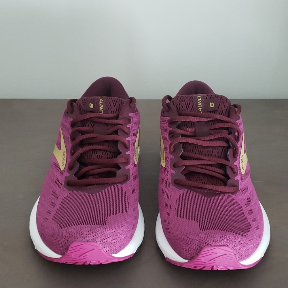 Brooks Women's Size 6.5 Launch 6 Running Shoes